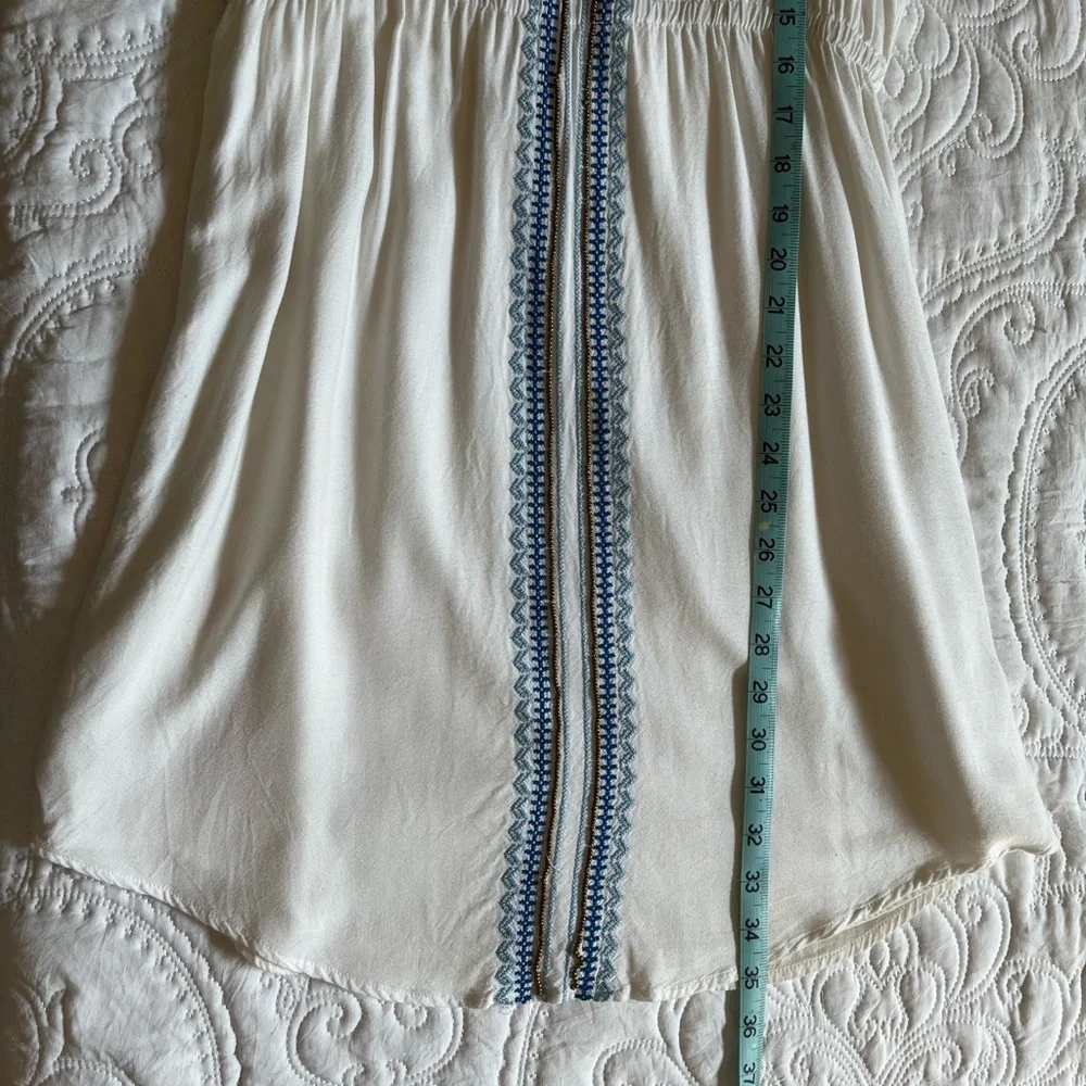White Dress with Blue Embroidery - Picture 5 of 6